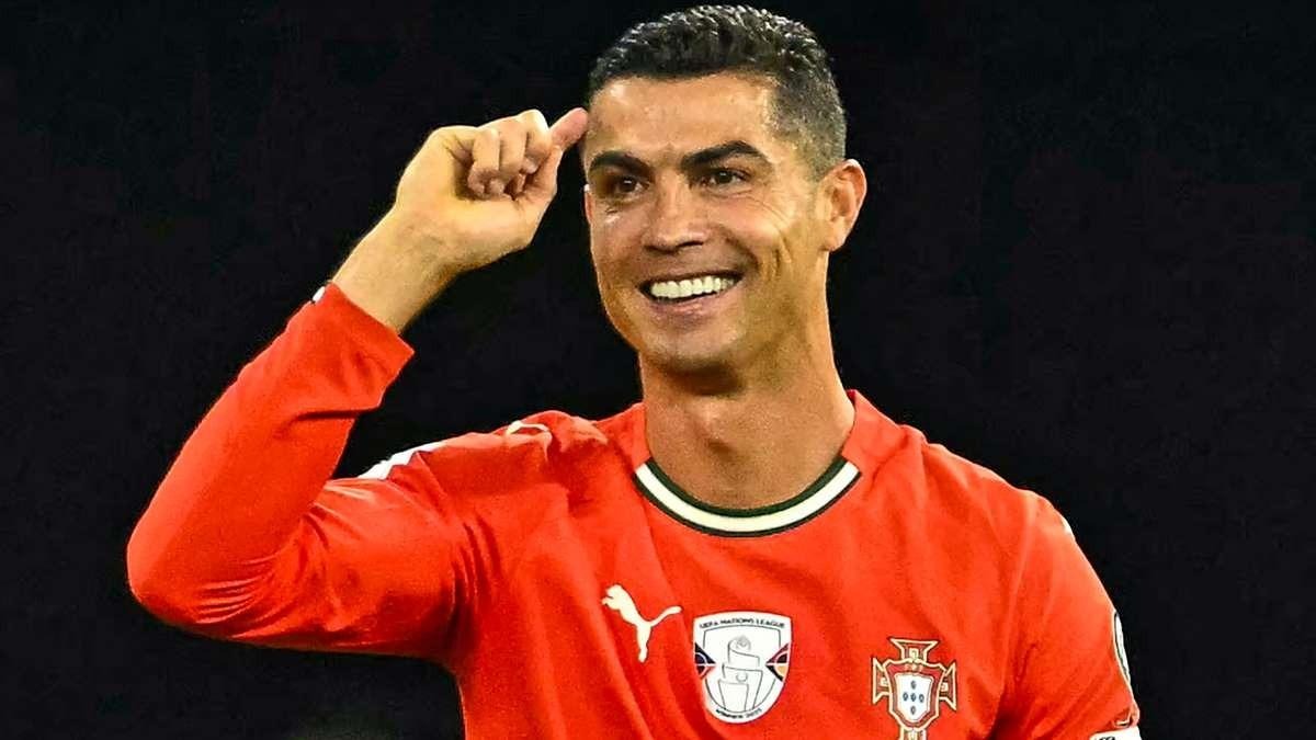 Ronaldo nhận phán quyết khiến tất cả choáng váng tại World Cup 2026: Không đặc quyền cho huyền thoại | Thể thao OK9 1 Ronaldo nhận phán quyết khiến tất cả choáng váng tại World Cup 2026: Không đặc quyền cho huyền thoại | Thể thao OK9